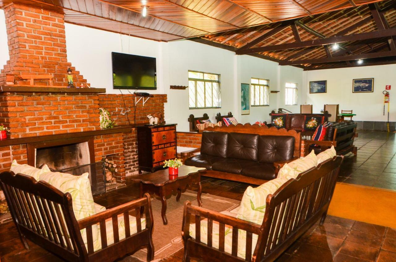 Hotel Fazenda Villa Galicia Nazaré Paulista Exterior foto